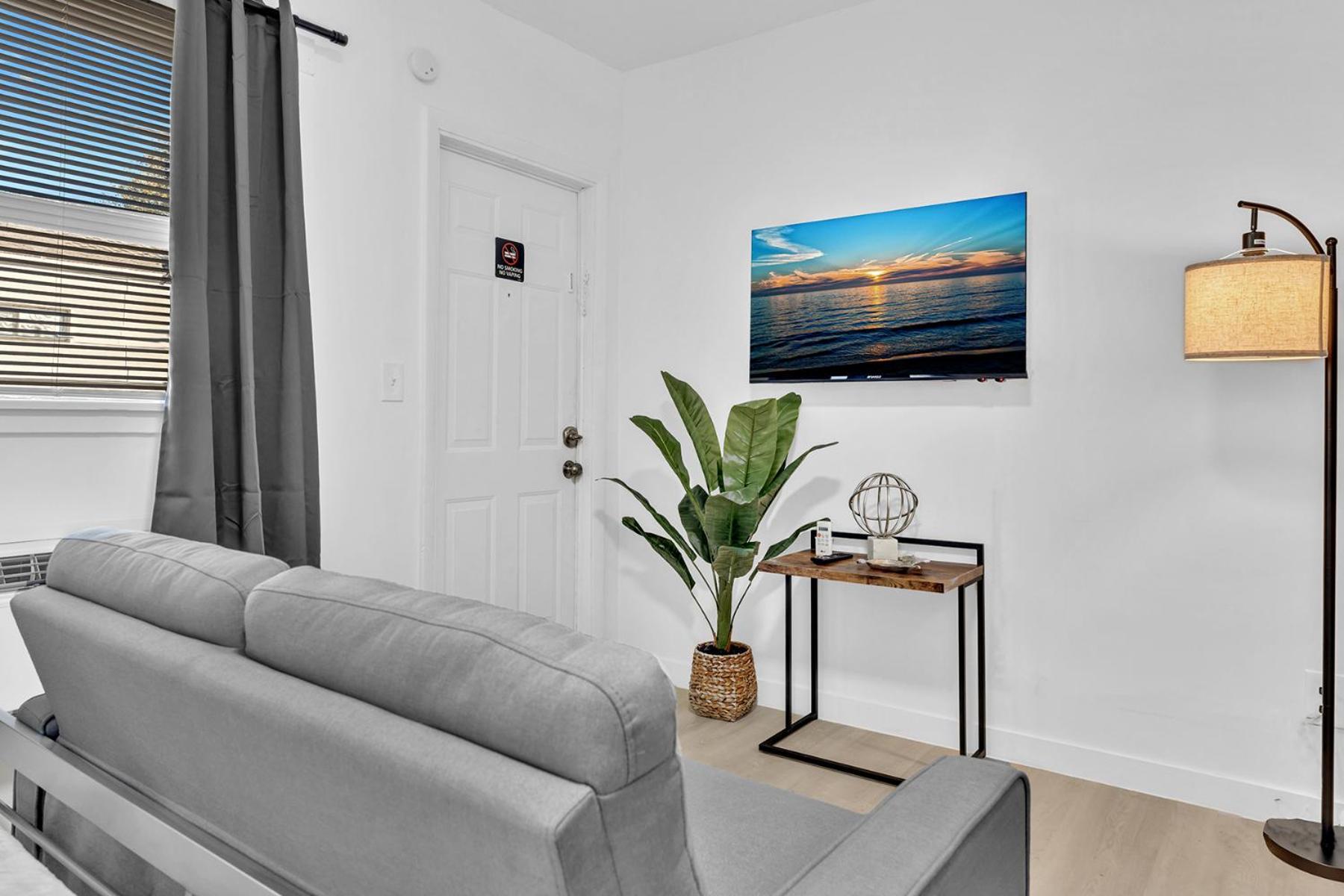 Young Circle & Hollywood Blvd Posh Studio Suite ภายนอก รูปภาพ